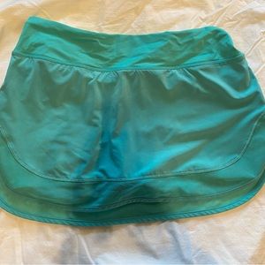 LULULEMON TENNIS SKORT